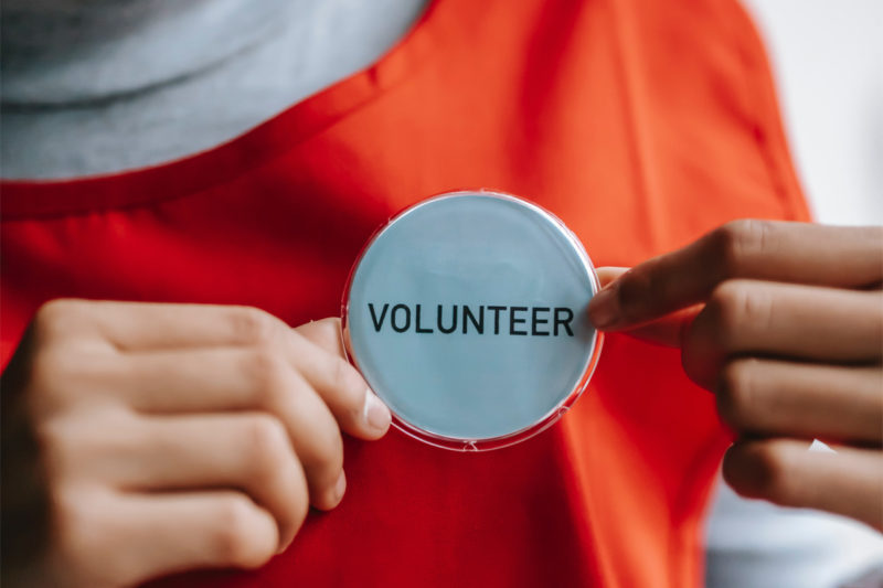 Celebrating National Volunteer Week – Supporting Employees Who Make a Difference